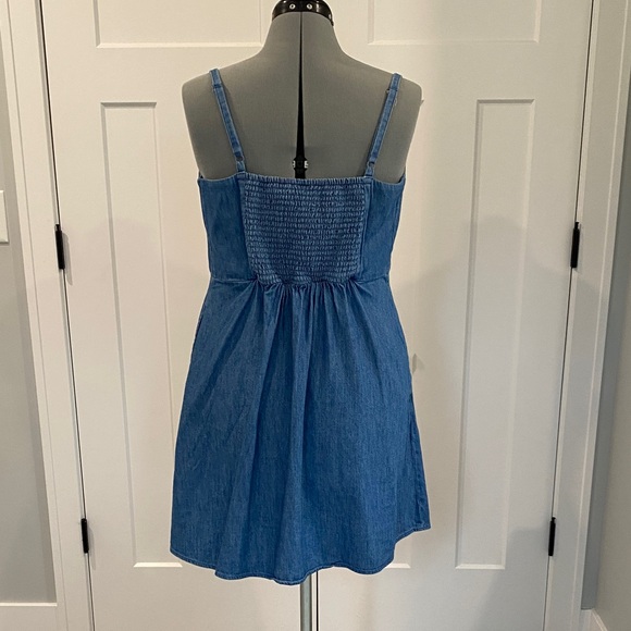 Old Navy Blue Denim Dress - Picture 3 of 4